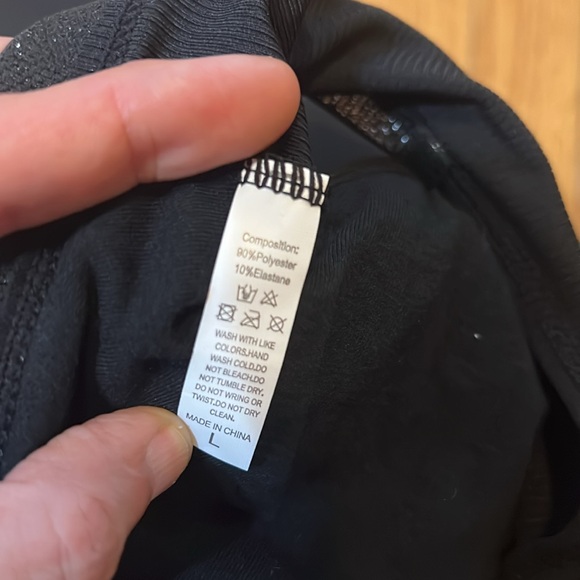 NEW❤️ Shimmering Colorblock Plunge Bra and Thong Set - Picture 10 of 12